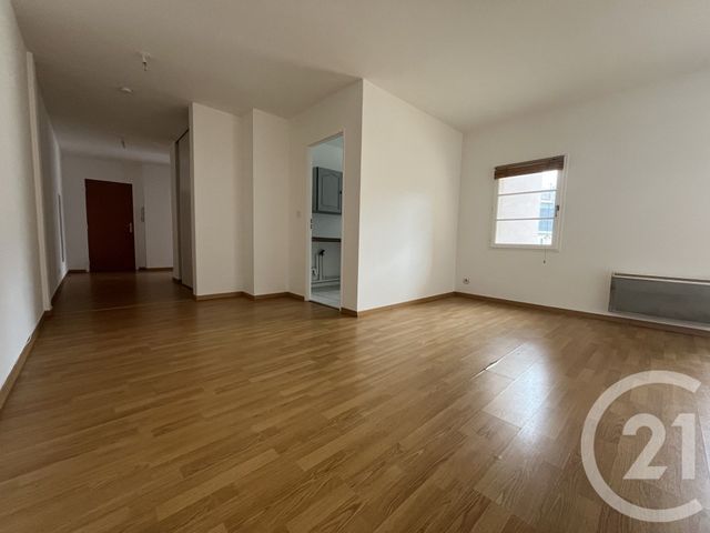 Appartement F3 à vendre - 3 pièces - 71,10 m2 - Harfleur - 76 - HAUTE-NORMANDIE