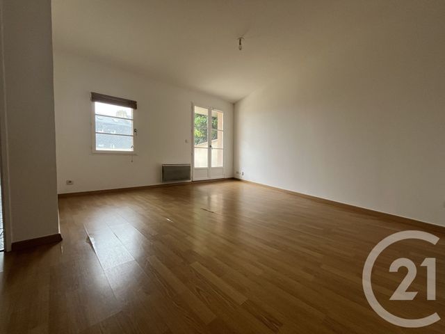 Appartement F3 à vendre - 3 pièces - 71,10 m2 - Harfleur - 76 - HAUTE-NORMANDIE