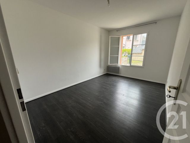 Appartement F3 à vendre - 3 pièces - 71,10 m2 - Harfleur - 76 - HAUTE-NORMANDIE