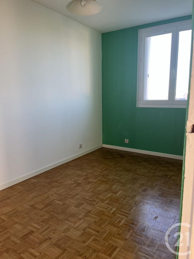 Afficher la photo en grand Appartement F3 à louer - 3 pièces - 62,35 m2 - Le Havre - 76 - HAUTE-NORMANDIE