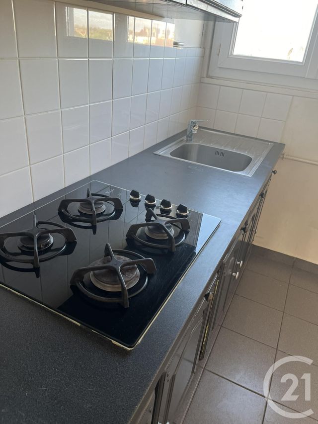 Afficher la photo en grand Appartement F3 à louer - 3 pièces - 62,35 m2 - Le Havre - 76 - HAUTE-NORMANDIE