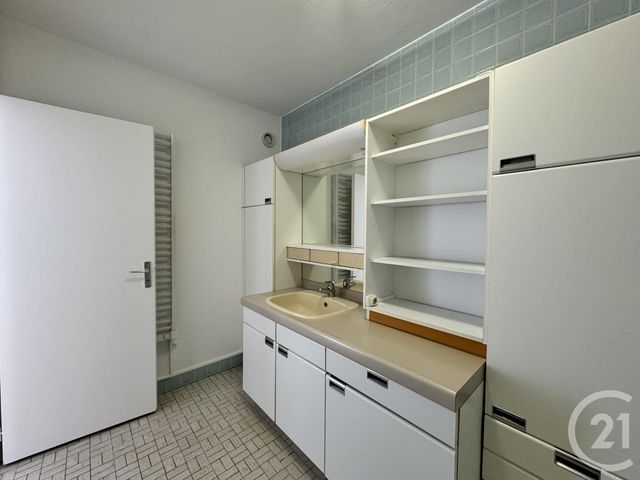 Appartement F3 à louer - 3 pièces - 83,50 m2 - Le Havre - 76 - HAUTE-NORMANDIE