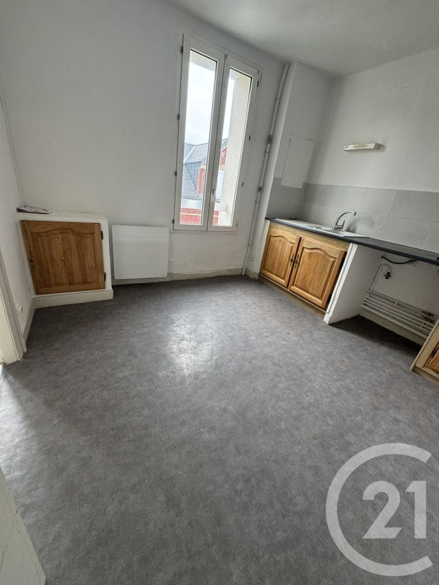 Afficher la photo en grand Appartement F2 à louer - 2 pièces - 46,99 m2 - Le Havre - 76 - HAUTE-NORMANDIE