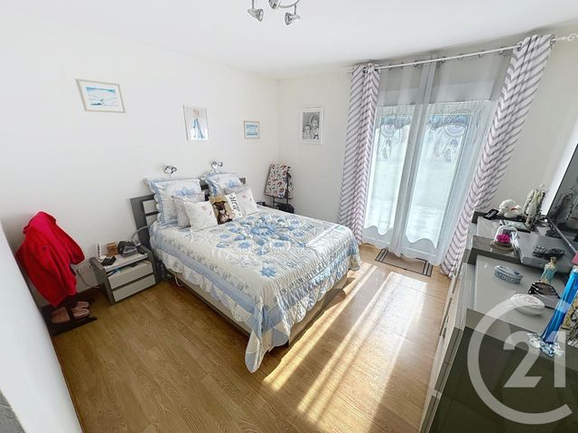 Afficher la photo en grand Maison à vendre - 6 pièces - 99,92 m2 - Froberville - 76 - HAUTE-NORMANDIE