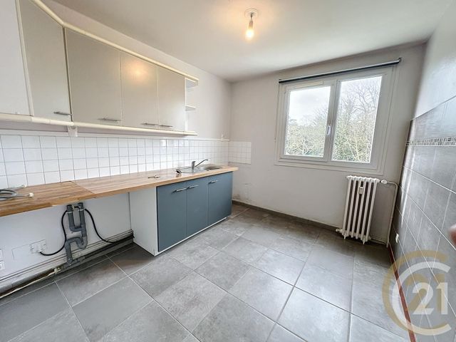 Appartement F4 à vendre - 5 pièces - 89,99 m2 - Fecamp - 76 - HAUTE-NORMANDIE