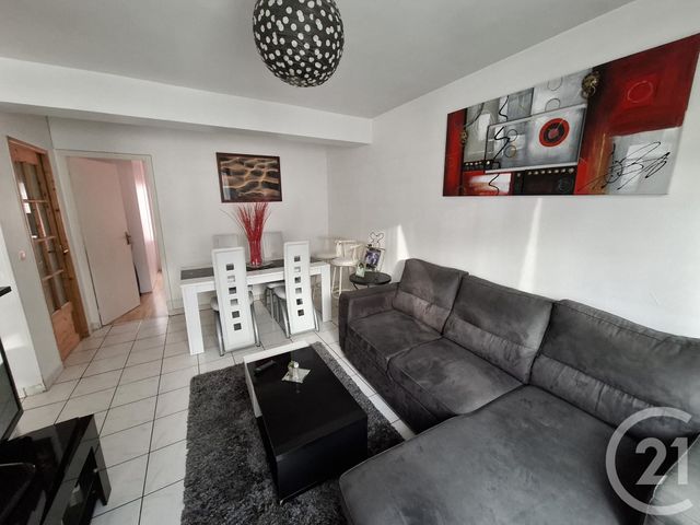 Afficher la photo en grand Appartement à vendre - 2 pièces - 48,75 m2 - Fecamp - 76 - HAUTE-NORMANDIE