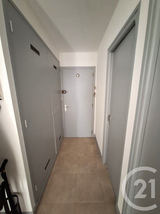 Appartement F2 à vendre - 2 pièces - 64,57 m2 - Fecamp - 76 - HAUTE-NORMANDIE