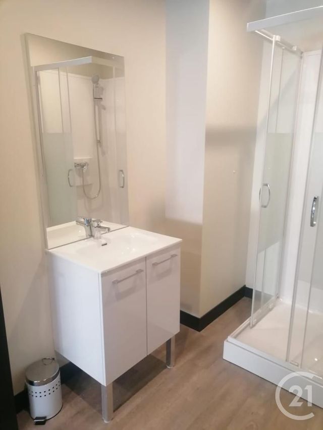 Appartement Chambre à louer - 1 pièce - 20,16 m2 - Fecamp - 76 - HAUTE-NORMANDIE