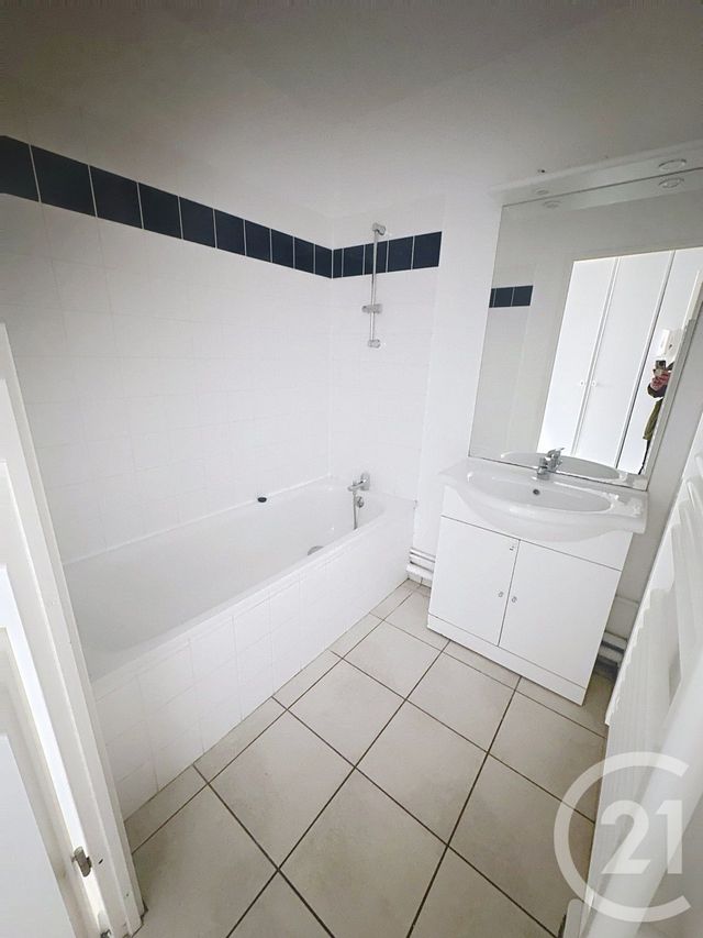 Appartement F2 à vendre - 2 pièces - 46,74 m2 - 76 - HAUTE-NORMANDIE