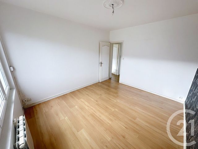 Afficher la photo en grand Appartement F3 à vendre - 3 pièces - 54,73 m2 - Fecamp - 76 - HAUTE-NORMANDIE