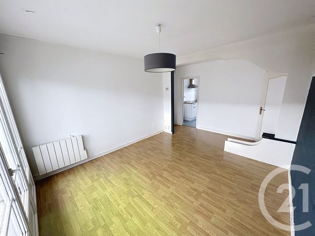 Afficher la photo en grand Appartement F3 à vendre - 3 pièces - 54,73 m2 - Fecamp - 76 - HAUTE-NORMANDIE