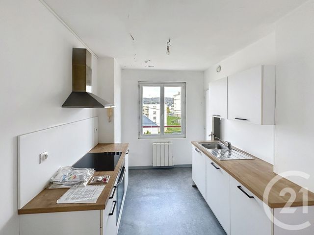 Afficher la photo en grand Appartement F3 à vendre - 3 pièces - 54,73 m2 - Fecamp - 76 - HAUTE-NORMANDIE