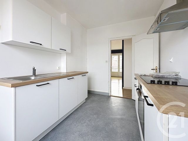 Afficher la photo en grand Appartement F3 à vendre - 3 pièces - 54,73 m2 - Fecamp - 76 - HAUTE-NORMANDIE