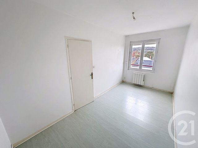 Afficher la photo en grand Appartement F3 à vendre - 3 pièces - 54,73 m2 - Fecamp - 76 - HAUTE-NORMANDIE