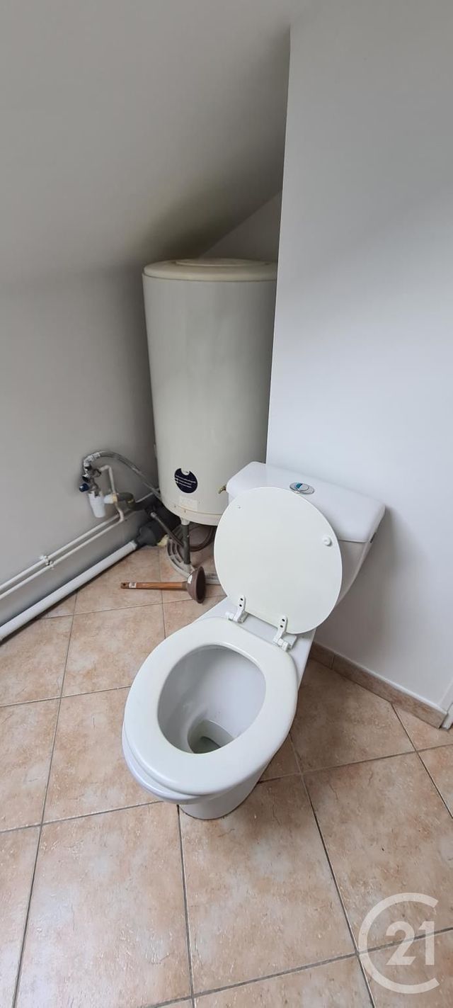 Appartement F2 à louer - 2 pièces - 33 m2 - Fecamp - 76 - HAUTE-NORMANDIE