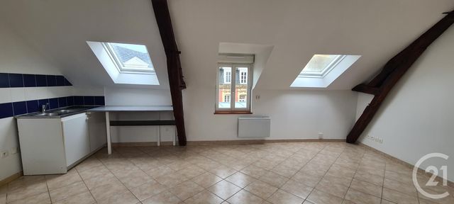 Appartement F2 à louer - 2 pièces - 33 m2 - Fecamp - 76 - HAUTE-NORMANDIE