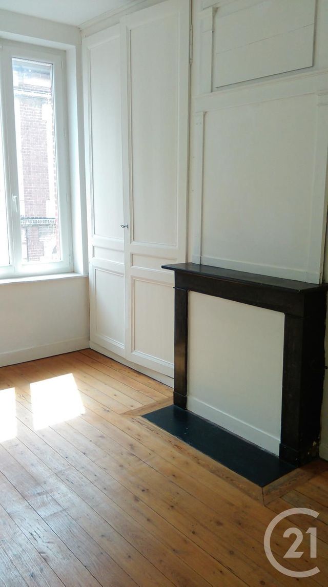 Maison &agrave; louer - 3 pi&egrave;ces - 81,24 m2 - Fecamp - 76 - HAUTE-NORMANDIE