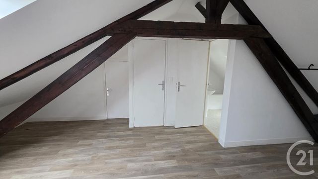 Maison &agrave; louer - 3 pi&egrave;ces - 81,24 m2 - Fecamp - 76 - HAUTE-NORMANDIE