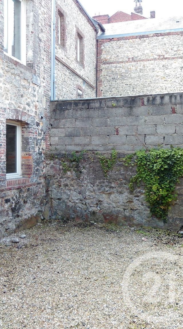 Maison &agrave; louer - 3 pi&egrave;ces - 81,24 m2 - Fecamp - 76 - HAUTE-NORMANDIE
