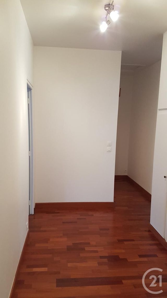 Appartement F7 à louer - 7 pièces - 146,98 m2 - Fecamp - 76 - HAUTE-NORMANDIE