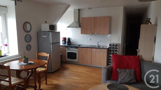 Appartement à louer - 3 pièces - 57,99 m2 - Fecamp - 76 - HAUTE-NORMANDIE