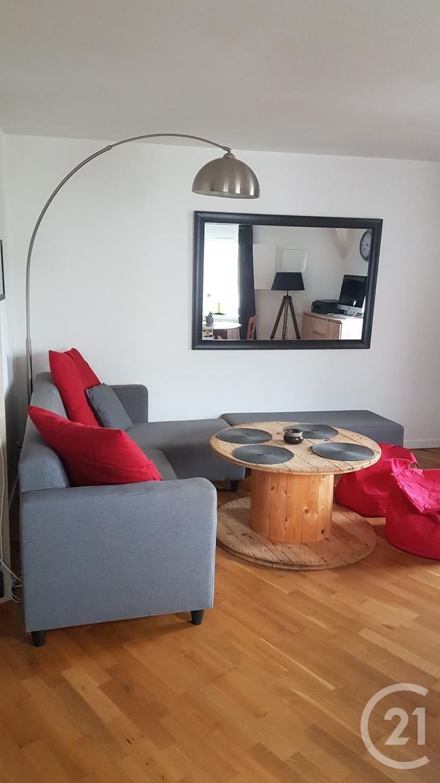 Appartement à louer - 3 pièces - 57,99 m2 - Fecamp - 76 - HAUTE-NORMANDIE