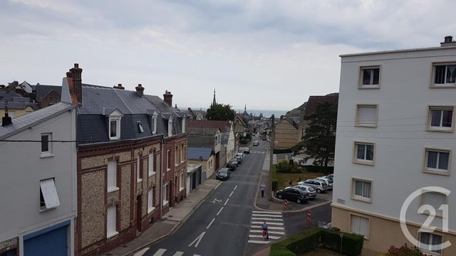 Appartement à louer - 3 pièces - 57,99 m2 - Fecamp - 76 - HAUTE-NORMANDIE