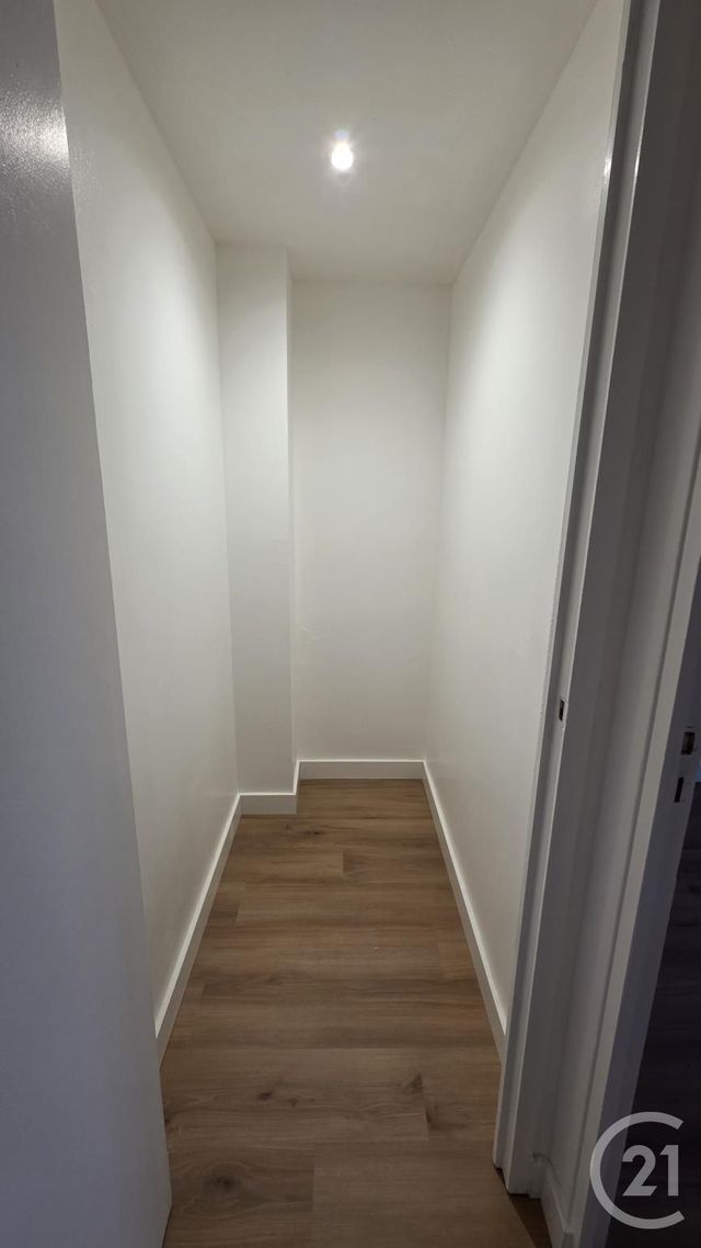 Appartement à louer - 2 pièces - 45,47 m2 - Fecamp - 76 - HAUTE-NORMANDIE