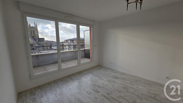 Afficher la photo en grand Appartement F2 à louer - 2 pièces - 43,63 m2 - Fecamp - 76 - HAUTE-NORMANDIE