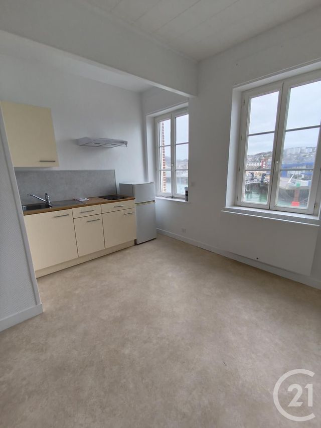 Afficher la photo en grand Appartement Studio à louer - 1 pièce - 25 m2 - Fecamp - 76 - HAUTE-NORMANDIE