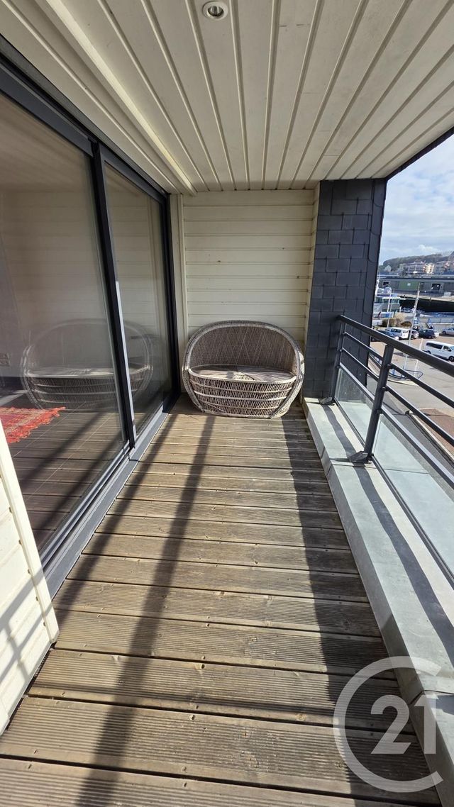 Appartement F2 à louer - 2 pièces - 64,65 m2 - Fecamp - 76 - HAUTE-NORMANDIE