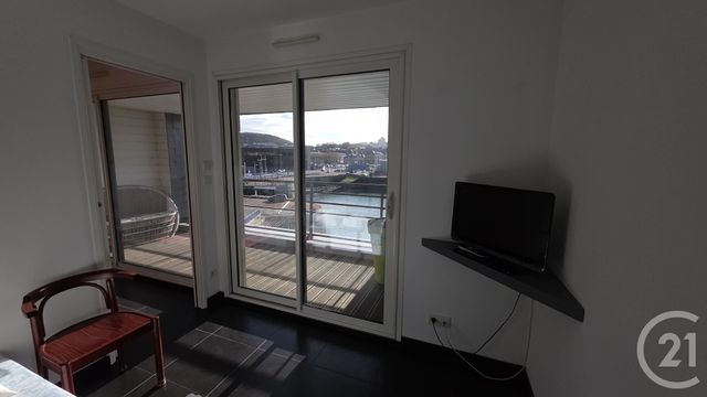Appartement F2 à louer - 2 pièces - 64,65 m2 - Fecamp - 76 - HAUTE-NORMANDIE