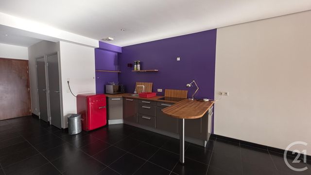Appartement F2 à louer - 2 pièces - 64,65 m2 - Fecamp - 76 - HAUTE-NORMANDIE