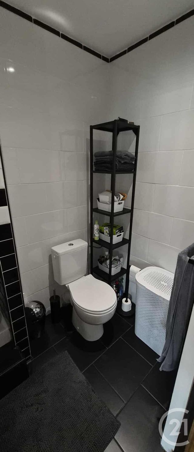 Appartement F1 à louer - 1 pièce - 27,86 m2 - Fecamp - 76 - HAUTE-NORMANDIE