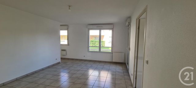 Appartement à louer - 2 pièces - 54,85 m2 - Fecamp - 76 - HAUTE-NORMANDIE