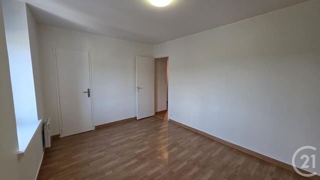 Appartement à louer - 4 pièces - 85,47 m2 - Fecamp - 76 - HAUTE-NORMANDIE