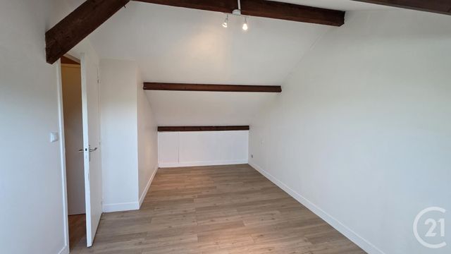 Appartement à louer - 4 pièces - 85,47 m2 - Fecamp - 76 - HAUTE-NORMANDIE