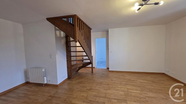 Appartement à louer - 4 pièces - 85,47 m2 - Fecamp - 76 - HAUTE-NORMANDIE