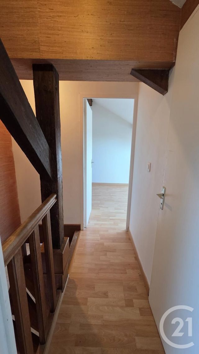 Appartement à louer - 4 pièces - 85,47 m2 - Fecamp - 76 - HAUTE-NORMANDIE