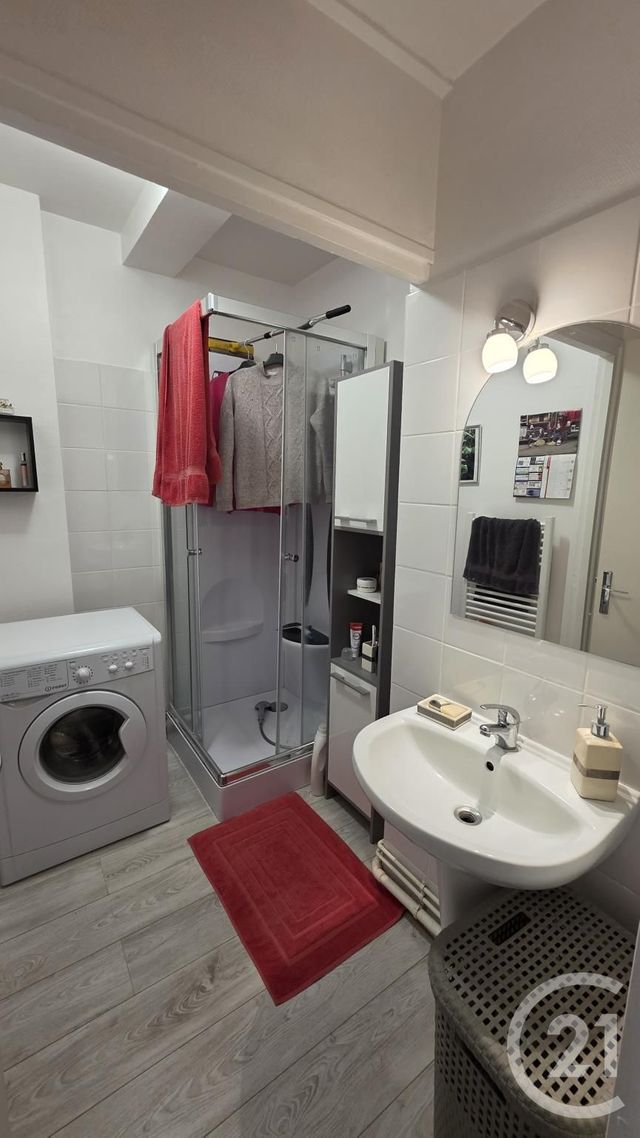 Appartement à louer - 3 pièces - 56,26 m2 - Fecamp - 76 - HAUTE-NORMANDIE