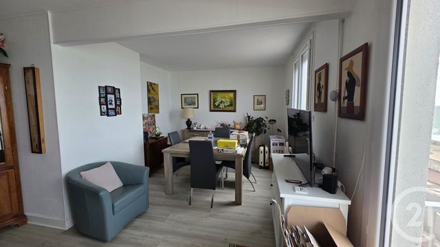 Appartement à louer - 3 pièces - 56,26 m2 - Fecamp - 76 - HAUTE-NORMANDIE