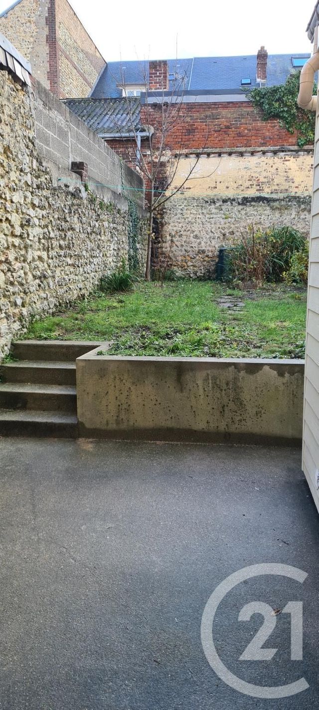 Appartement à louer - 2 pièces - 29,46 m2 - Fecamp - 76 - HAUTE-NORMANDIE