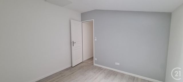 Appartement &agrave; louer - 3 pi&egrave;ces - 59,67 m2 - Fecamp - 76 - HAUTE-NORMANDIE