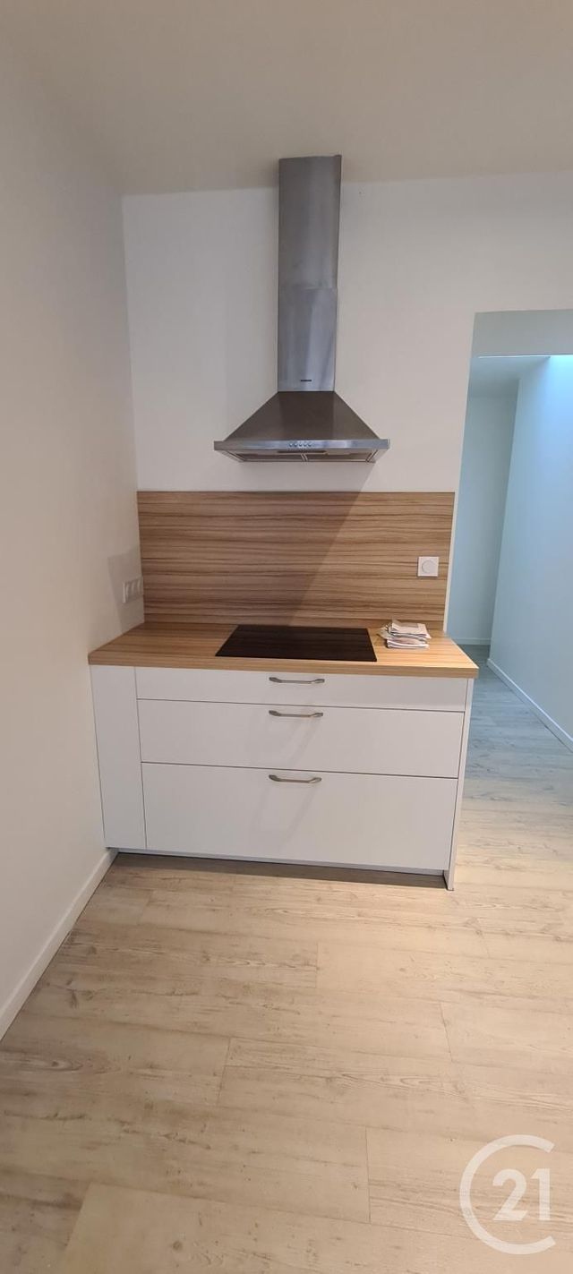 Appartement &agrave; louer - 3 pi&egrave;ces - 59,67 m2 - Fecamp - 76 - HAUTE-NORMANDIE