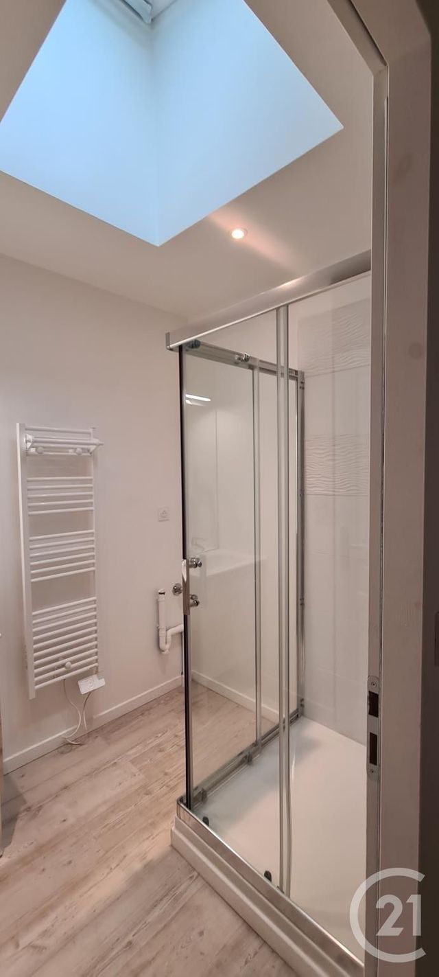 Appartement &agrave; louer - 3 pi&egrave;ces - 59,67 m2 - Fecamp - 76 - HAUTE-NORMANDIE