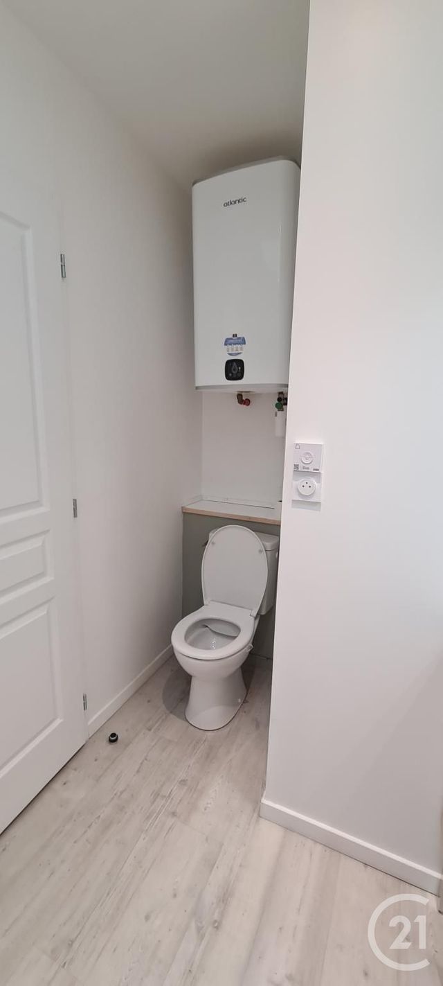 Appartement &agrave; louer - 3 pi&egrave;ces - 59,67 m2 - Fecamp - 76 - HAUTE-NORMANDIE