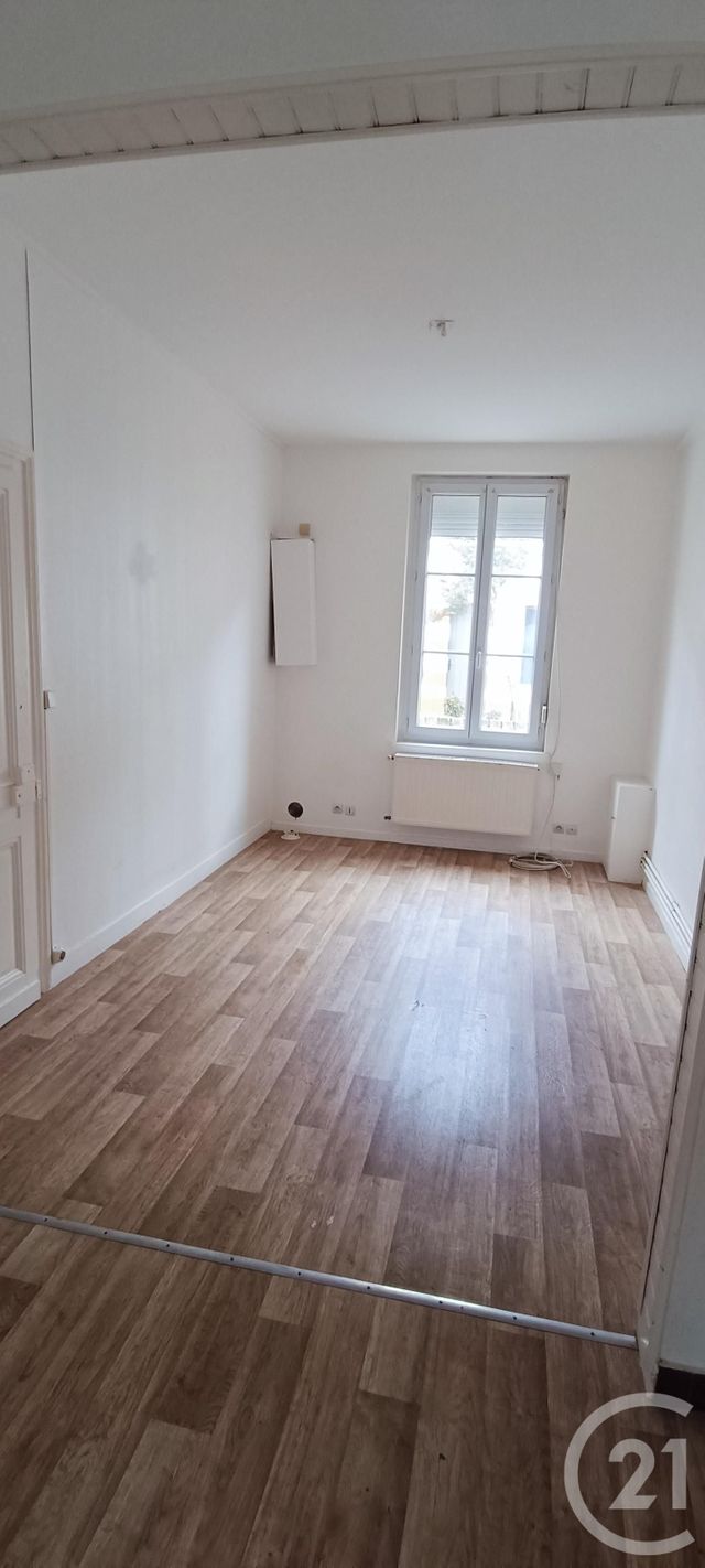 Maison &agrave; louer - 3 pi&egrave;ces - 87,24 m2 - Fecamp - 76 - HAUTE-NORMANDIE