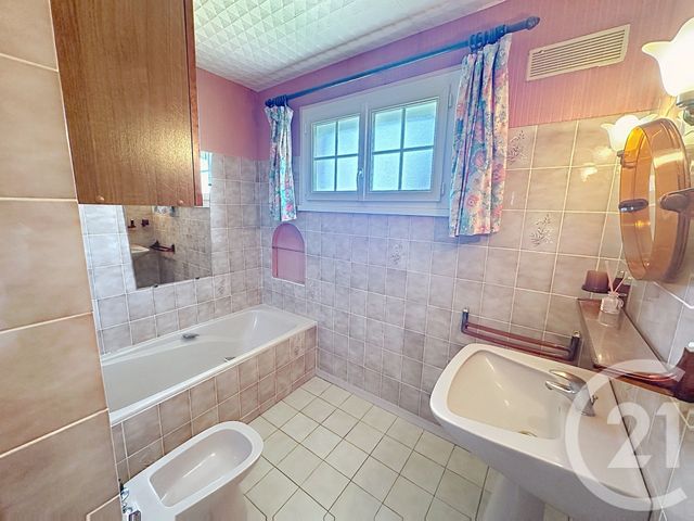 Maison &agrave; vendre - 6 pi&egrave;ces - 100,40 m2 - St Leonard - 76 - HAUTE-NORMANDIE