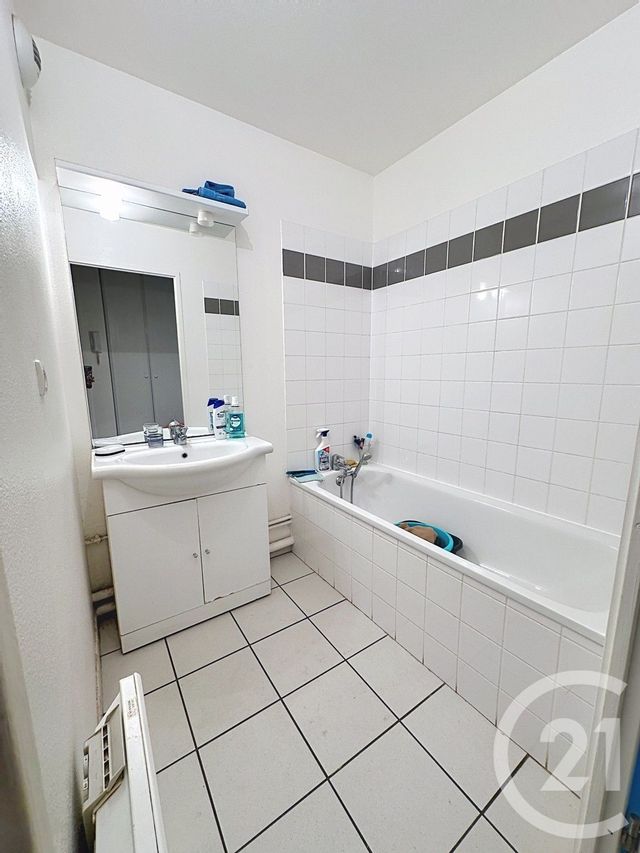 Appartement F2 bis &agrave; vendre - 3 pi&egrave;ces - 55,26 m2 - Fecamp - 76 - HAUTE-NORMANDIE