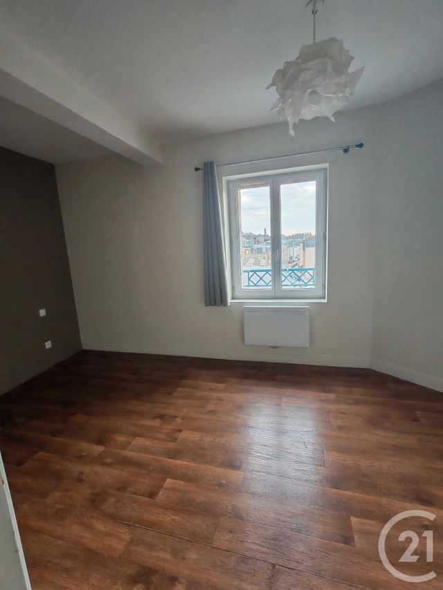 Appartement &agrave; louer - 3 pi&egrave;ces - 46 m2 - Fecamp - 76 - HAUTE-NORMANDIE